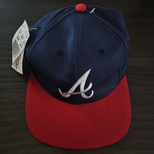 NWT Vintage Logo 7 Atlanta Braves Hat